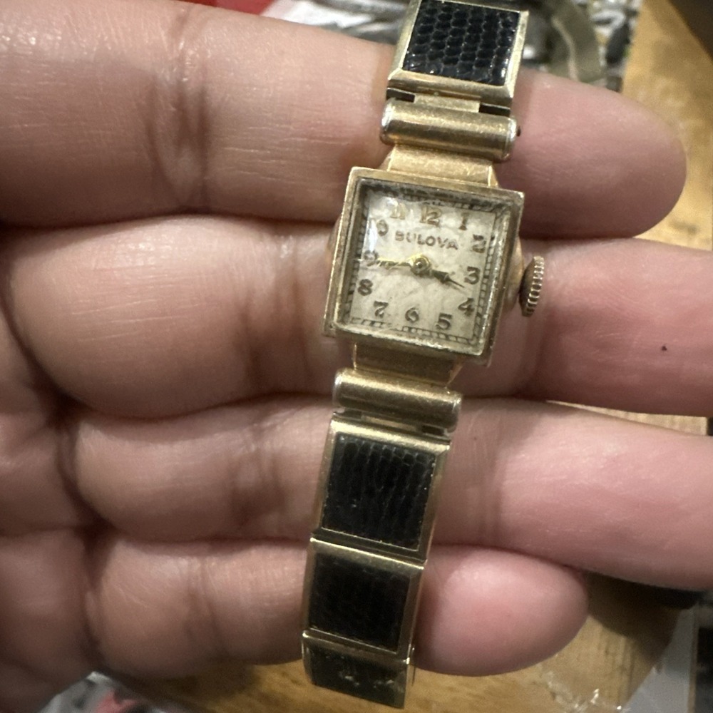 Bulova VTG Square Ladies Watch Manual Wind H601701 Gold Black 14mm 6in